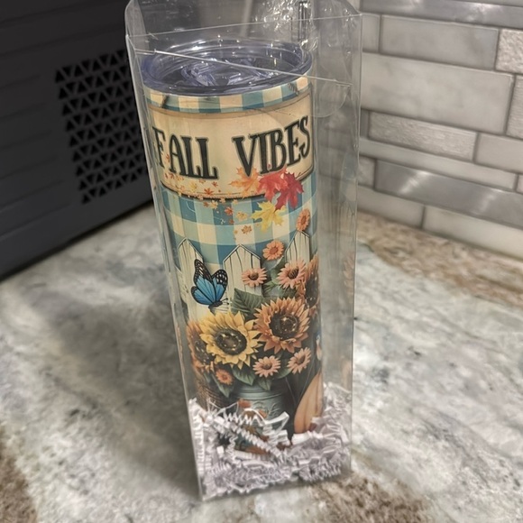 Fall Vibes 20oz Skinny Tumbler NEW - Picture 1 of 2